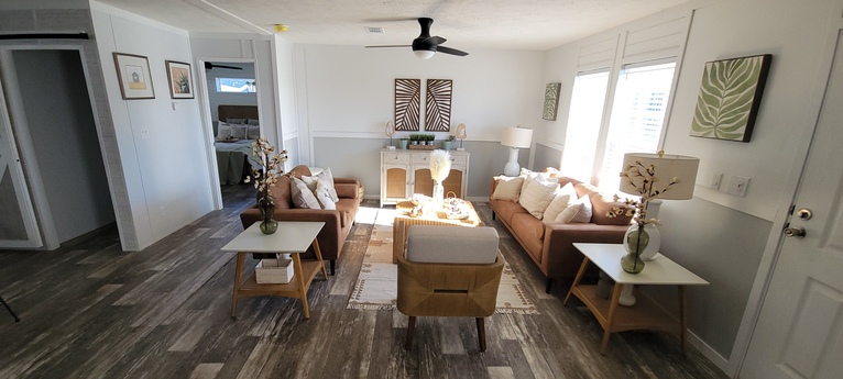 COUNTRY COTTAGE - $99,999!! WHAT?? NO WAY! Call today! 28523F New Braunfels TX