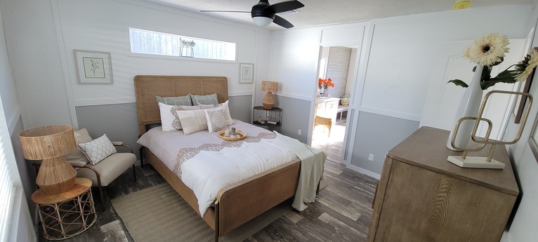 COUNTRY COTTAGE - $99,999!! WHAT?? NO WAY! Call today! 28523F New Braunfels TX