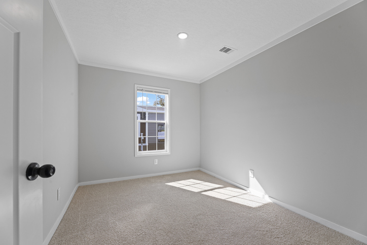 Helix 16763N | 3 bedroom, 2 bathroom, 1178 sqft home | Built by Cavco - Moultrie in Moultrie, GA.