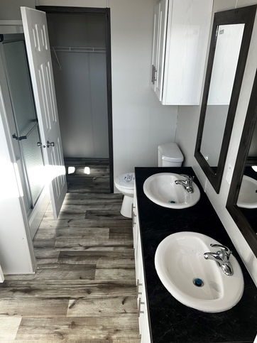 Pinnacle 16763B | 3 bedroom, 2 bathroom, 1178 sqft home | Built by Cavco - Waco in Waco, TX.