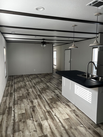 Pinnacle 16763B | 3 bedroom, 2 bathroom, 1178 sqft home | Built by Cavco - Waco in Waco, TX.