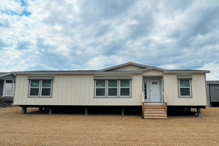 Magnolia 6356 Gold Medal Series Manufactured Home Bryan, TX
