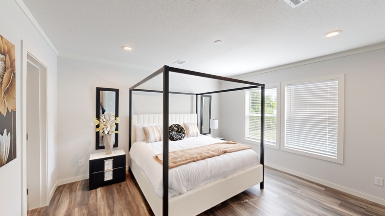 Nordic 6364 Gold Medal Series Manufactured Home Bryan, TX
Primary Bedroom