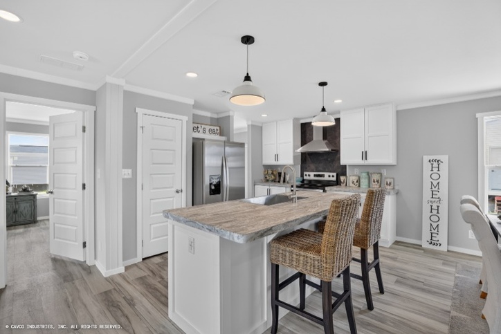 Craft Select 28482A | 2 bedroom, 2 bathroom, 1286 sqft home. A Reserve home built by Cavco - Plant City in Plant City, FL.