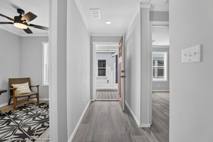 Craft Select 28482A | 2 bedroom, 2 bathroom, 1286 sqft home. A Reserve home built by Cavco - Plant City in Plant City, FL.