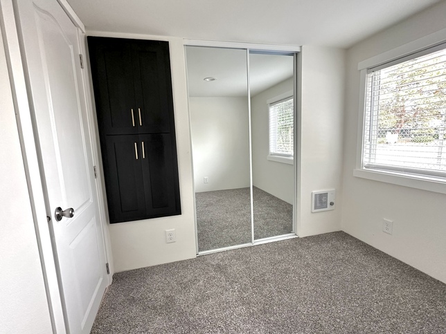 Cascadia Value 12351L Woodburn OR