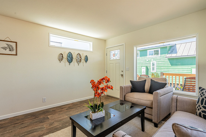 Sandpointe 14441A | 1 bedroom, 1 bathroom, 601 sqft home | Built by Cavco - Woodburn in Woodburn, OR.