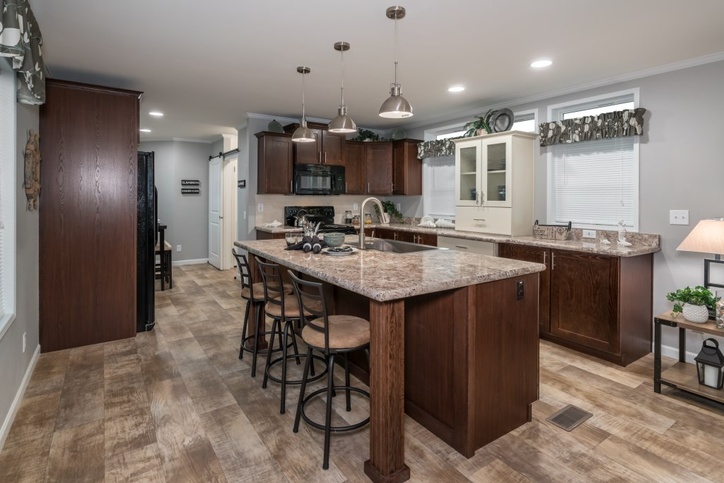 Sapphire 16763B | 3 bedroom, 2 bathroom, 1140 sqft home | Built by Cavco - Dorchester in Dorchester, WI.