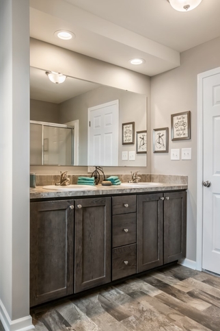 Breckenridge Max 28 28643A | 3 bedroom, 2 bathroom, 1749 sqft home | Built by Cavco - Crouse in Crouse, NC.