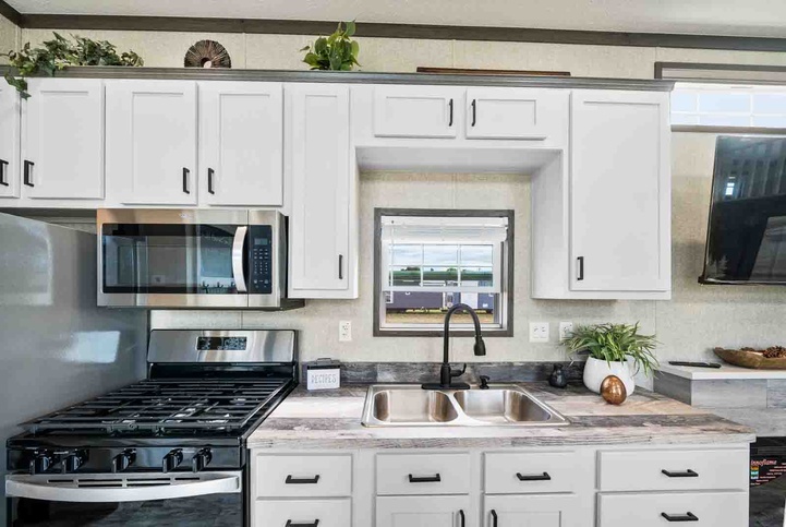 V1 190002M Park Model | 2 bedroom, 1 bathroom, 387 sqft home. Built by Cavco - Nappanee in Nappanee, IN.