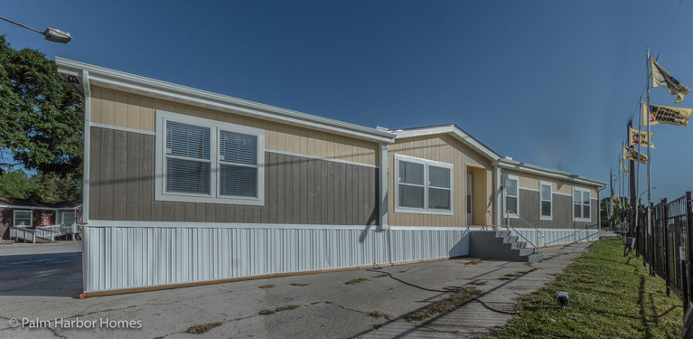 Carrington 30744C | 4 bedroom, 2 bathroom, 2220 sqft home | Built by Cavco - Fort Worth in Fort Worth, TX.