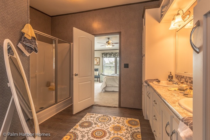 Carrington 30744C | 4 bedroom, 2 bathroom, 2220 sqft home | Built by Cavco - Fort Worth in Fort Worth, TX.