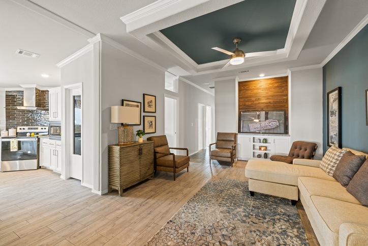 TRIPLE WIDE~ La Belle - END LOAD CONSTRUCTION! "The Beauty" 41764D Seguin TX