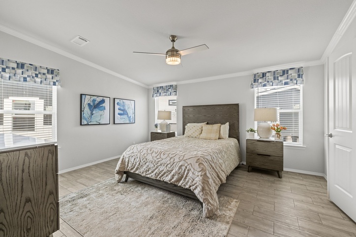 TRIPLE WIDE~ La Belle - END LOAD CONSTRUCTION! "The Beauty" 41764D Seguin TX