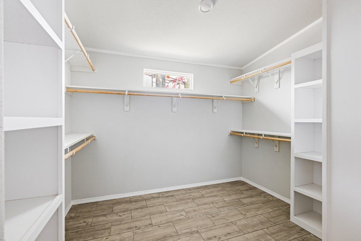 TRIPLE WIDE~ La Belle - END LOAD CONSTRUCTION! "The Beauty" 41764D Seguin TX