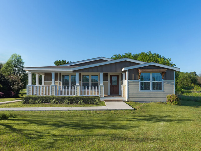 TRIPLE WIDE~ La Belle - END LOAD CONSTRUCTION! "The Beauty" 41764D Seguin TX
