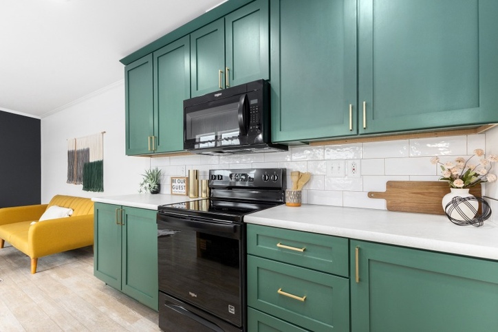 Outlook 16642B | 3 bedroom, 2 bathroom, 960 sqft home | Built by Cavco - Dorchester in Dorchester, WI.