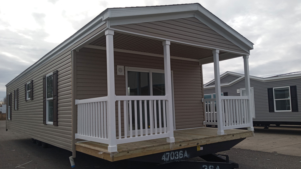 Urban 16462U Manufactured Home from Fleetwood Homes, a Cavco Company