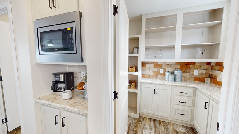 The Aberdeen XL 28603CM | 3 bedroom, 2 bathroom, 1650 sqft home | Built by Cavco - Montevideo in Montevideo, MN.