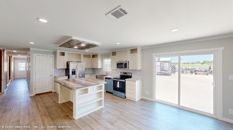Matterhorn 32685M | 5 bedroom, 3 bathroom, 2040 sqft home | Built by Cavco - Lake Arlington in Fort Worth, TX.