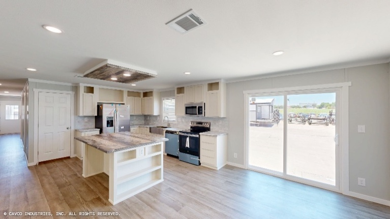 Matterhorn 32685M | 5 bedroom, 3 bathroom, 2040 sqft home | Built by Cavco - Lake Arlington in Fort Worth, TX.