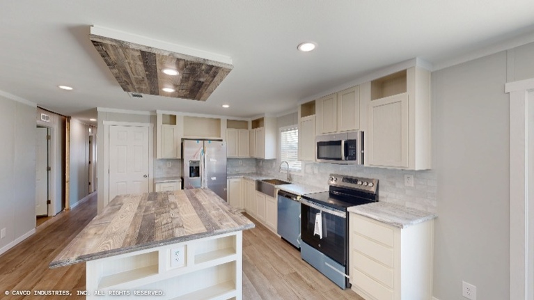 Matterhorn 32685M | 5 bedroom, 3 bathroom, 2040 sqft home | Built by Cavco - Lake Arlington in Fort Worth, TX.