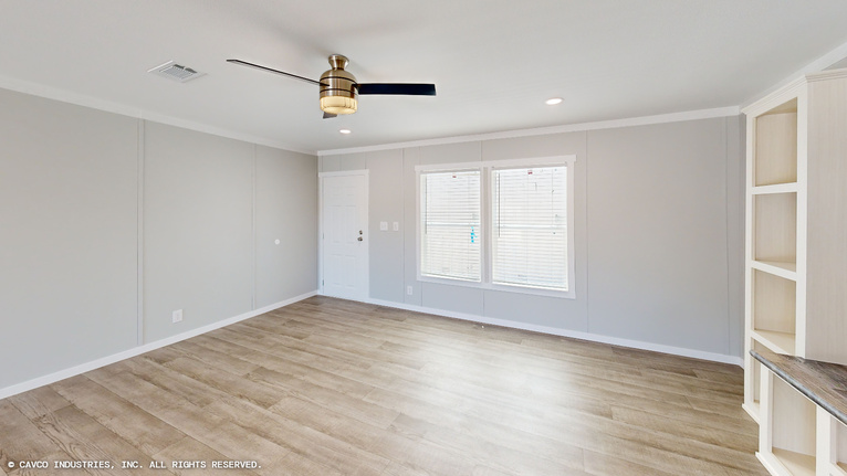 Matterhorn 32685M | 5 bedroom, 3 bathroom, 2040 sqft home | Built by Cavco - Lake Arlington in Fort Worth, TX.