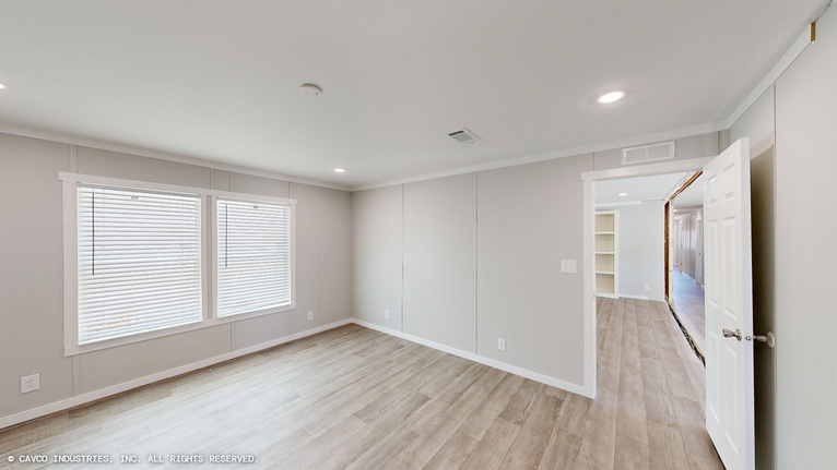 Matterhorn 32685M | 5 bedroom, 3 bathroom, 2040 sqft home | Built by Cavco - Lake Arlington in Fort Worth, TX.