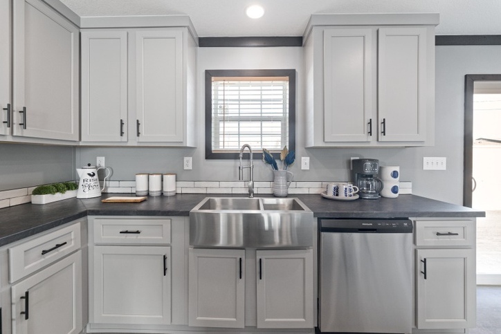 Sparrow 32725A | 5 bedroom, 3 bathroom, 2136 sqft home | Built by Cavco - Moultrie in Moultrie, GA.