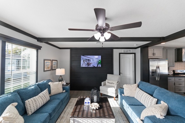 Sparrow 32725A | 5 bedroom, 3 bathroom, 2136 sqft home | Built by Cavco - Moultrie in Moultrie, GA.