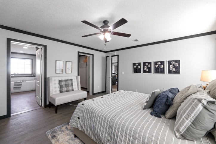 Sparrow 32725A | 5 bedroom, 3 bathroom, 2136 sqft home | Built by Cavco - Moultrie in Moultrie, GA.