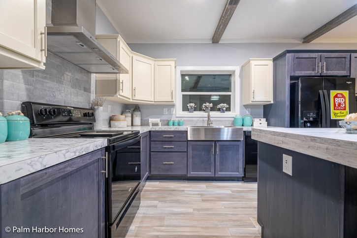 The Jenkins | 2 bedroom, 2 bathroom, 1393 sqft home. Built by Cavco - Plant City in Plant City, FL.