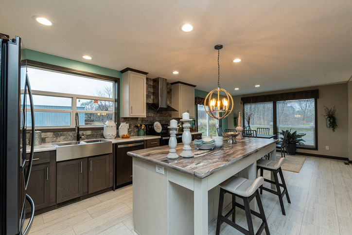 The Lincoln 28563B | 3 bedroom, 2 bathroom, 1549 sqft home | Built by Cavco - Montevideo in Montevideo, MN.