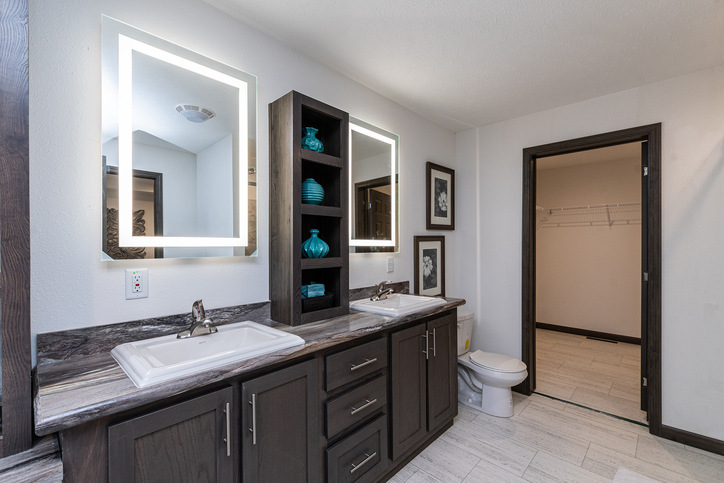 The Lincoln 28563B | 3 bedroom, 2 bathroom, 1549 sqft home | Built by Cavco - Montevideo in Montevideo, MN.