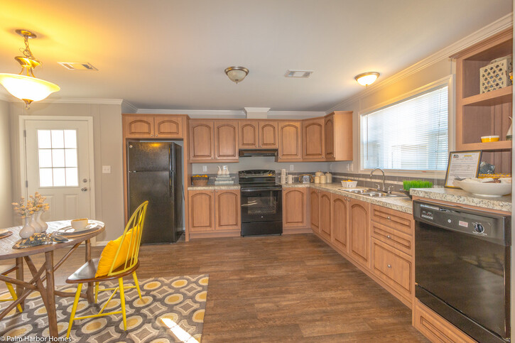 The Monet II | 3 bedroom, 2 bathroom, 1173 sqft home. Built by Cavco - Plant City in Plant City, FL.