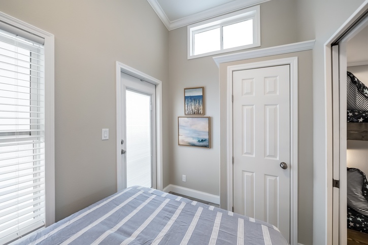 Eagle 12341A | 1 bedroom, 1 bathroom, 399 sqft home | Built by Cavco - Ocala in Ocala, FL.