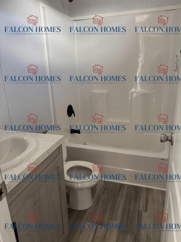 Valu Maxx Premier Bathroom 2