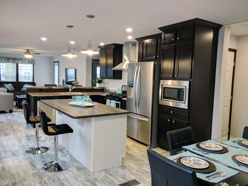 Kitchen - The Inspiration Series Fulton 186035 Manufactured Home by Fairmont Homes