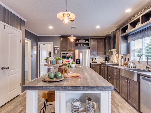 Pecan Valley 30603P Austin TX

Call 512-251-5614 for more information today!