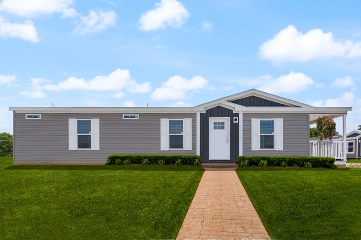 Uproar 28483U | 3 bedroom, 2 bathroom, 1280 sqft home. Built by Cavco - Lafayette in Lafayette, TN.