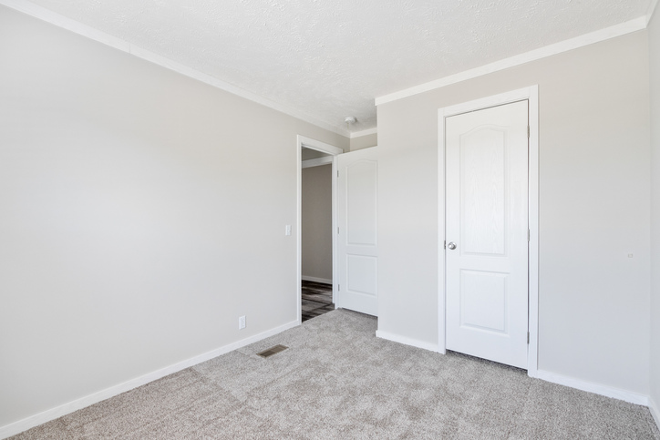 Uproar 28483U | 3 bedroom, 2 bathroom, 1280 sqft home. Built by Cavco - Lafayette in Lafayette, TN.