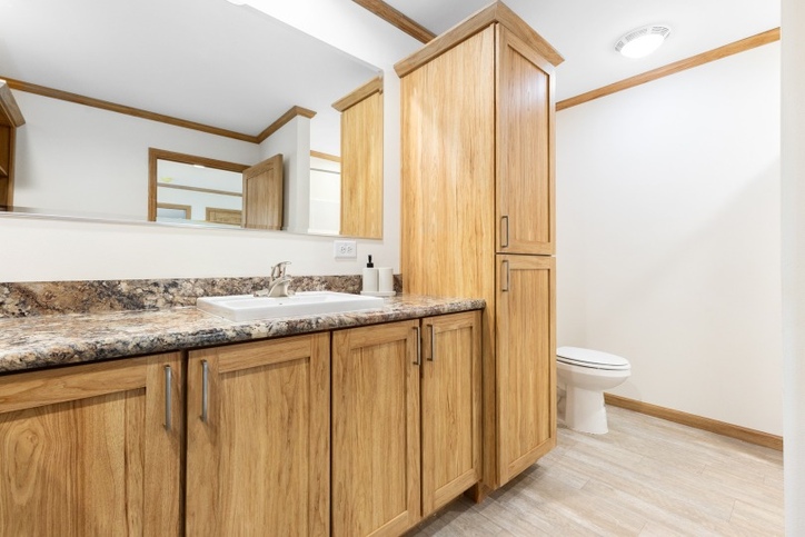 Edge 14763C | 3 bedroom, 2 bathroom, 1013 sqft home | Built by Cavco - Dorchester in Dorchester, WI.