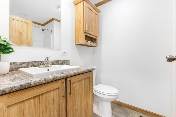 Edge 14763C | 3 bedroom, 2 bathroom, 1013 sqft home | Built by Cavco - Dorchester in Dorchester, WI.
