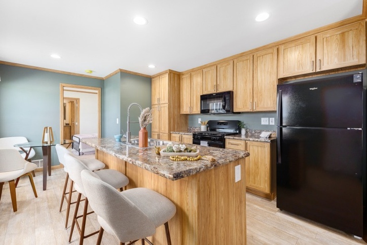 Edge 14763C | 3 bedroom, 2 bathroom, 1013 sqft home | Built by Cavco - Dorchester in Dorchester, WI.