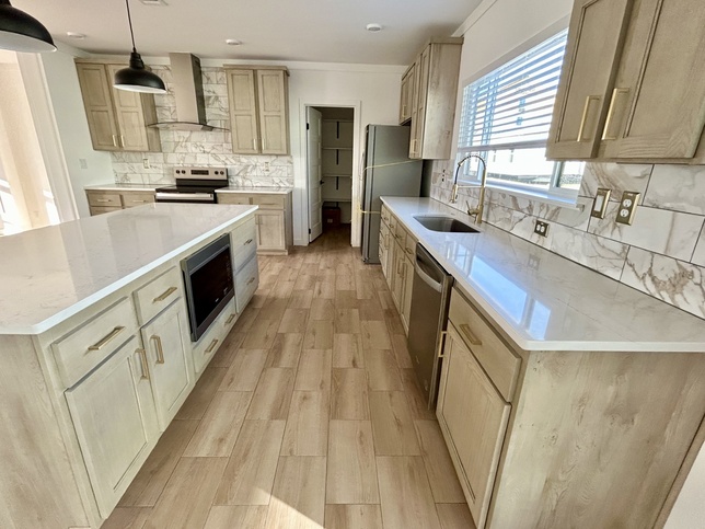 Luxe Haven Flex 47724A Cleveland TX