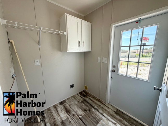 Cavco Seabreeze - READY FOR IMMEDIATE DELIVERY PN16763U Fort Worth TX
