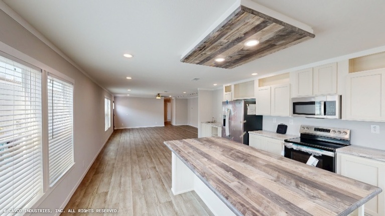 Olympus 32744P | 4 bedroom, 2 bathroom, 2040 sqft home | Built by Cavco - Lancaster in Lancaster, TX.