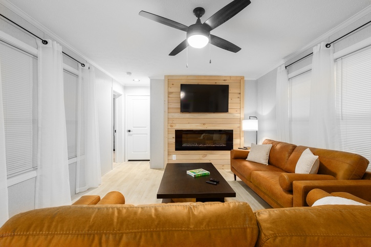 Elite 28522A | 2 bedroom, 2 bathroom, 1253 sqft home. Built by Cavco - Clarion in Shippenville, PA.