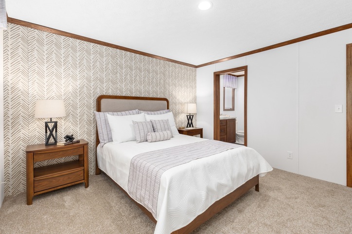 Blazer Select 28483E | 3 bedroom, 2 bathroom, 1280 sqft home. Built by Cavco - Clarion in Shippenville, PA.