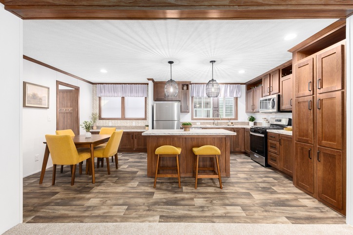 Blazer Select 28483E | 3 bedroom, 2 bathroom, 1280 sqft home. Built by Cavco - Clarion in Shippenville, PA.